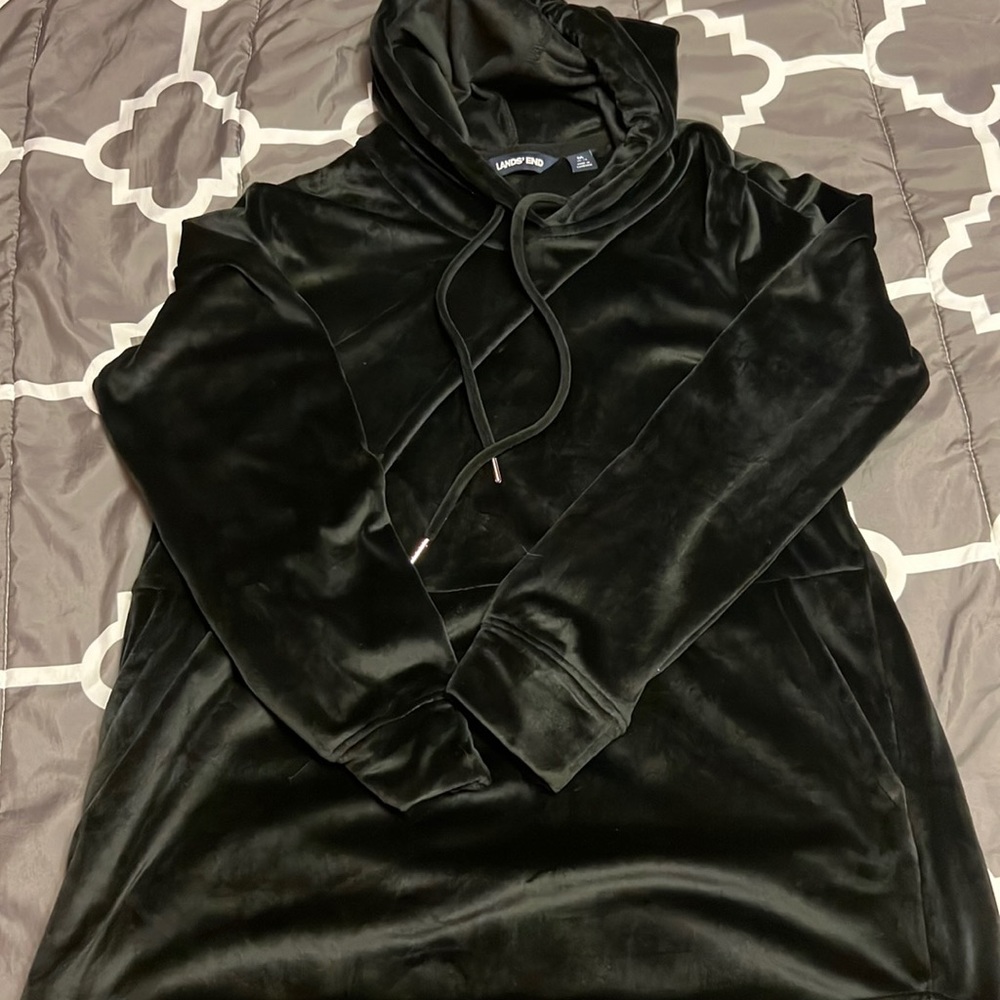 Lands’ End Hoodie